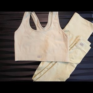 In Good Condition. Madelyn Cline x Set Active Collection. XS size in both